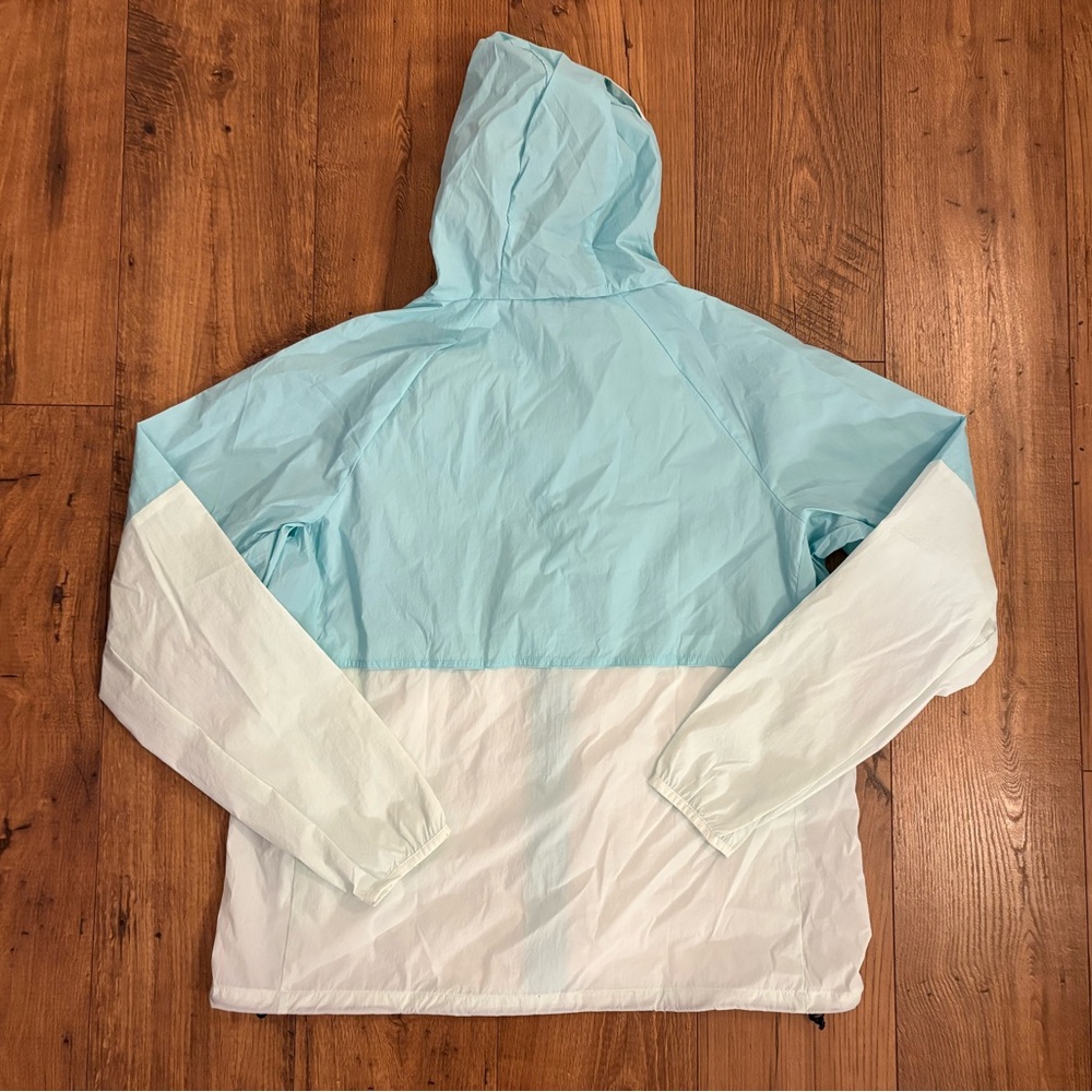 Reel Life Women's Light Blue On Blue Windbreaker Full Zip Jacket - Picture 5 of 5
